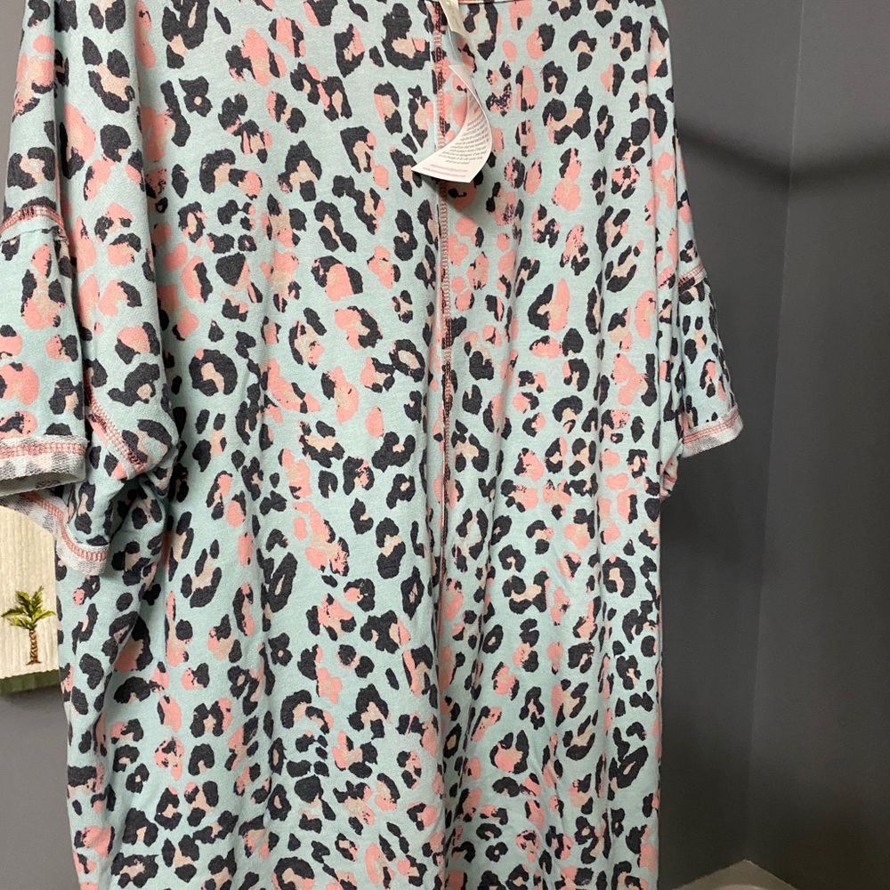 Vanilla bay mint for you leopard top 3xl